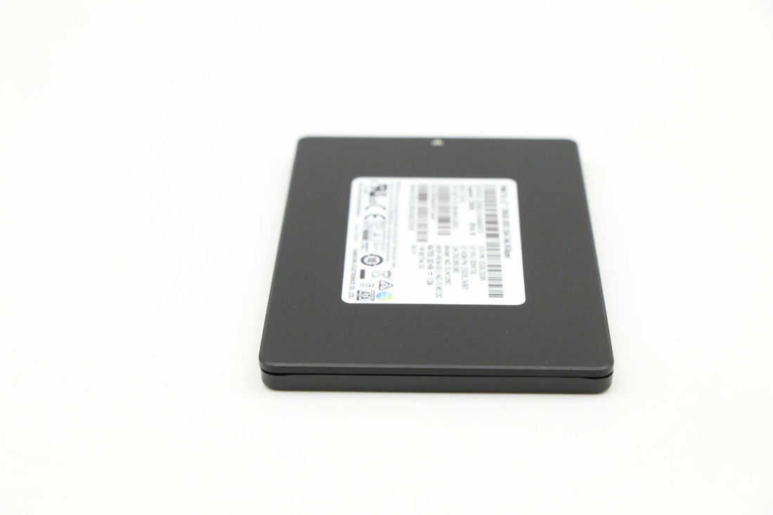 LENOVO 00KT015 - 128GB 2.5'' 6GB/S SATA SSD - Refurbished